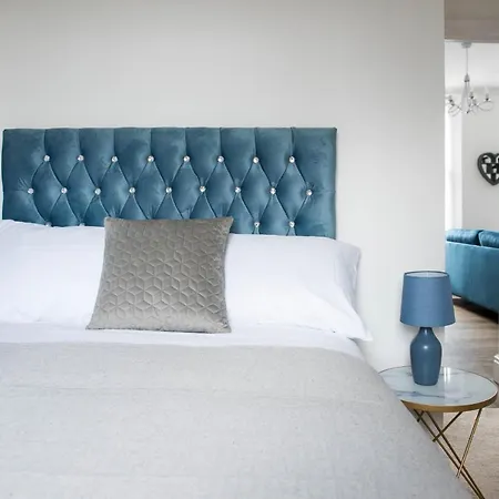 Apartment Osprey - Smart & Stylish In The Heart Of